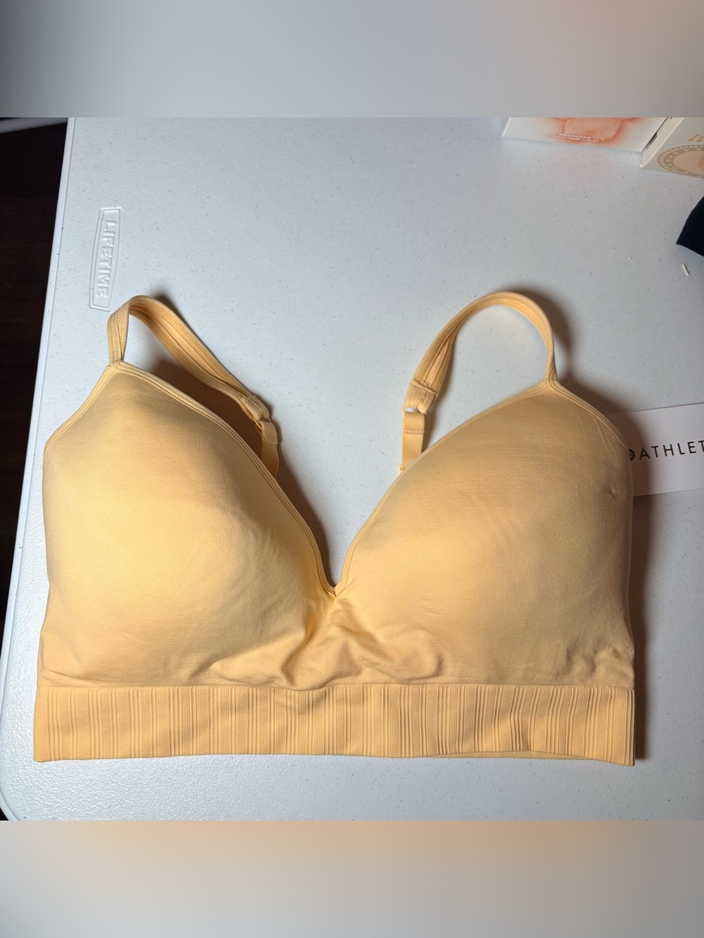 Athleta Embrace Bra D/DD